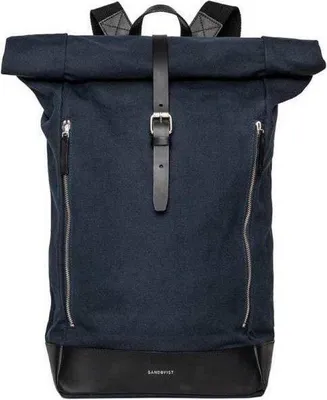 Produktbild von Blauer Rucksack mit 30 Liter Fassungsvermögen