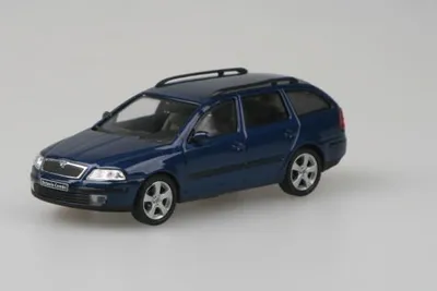 Obrázek produktu pro Škoda Octavia II Combi (2004) - Modrá Hlubinná Metalíz ABREX 1:43