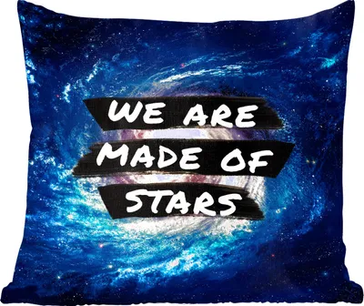 Produktbild von MuchoWow® Zierkissen Sofakissen Wohnzimmer Dekokissen 40x40 cm Zitate - Sprichwörter - 'Wir sind aus Sternen gemacht' - Jungen - Kinder - Kinder - Mädchen - Foto Kissen - Schlafzimmer Dekoration