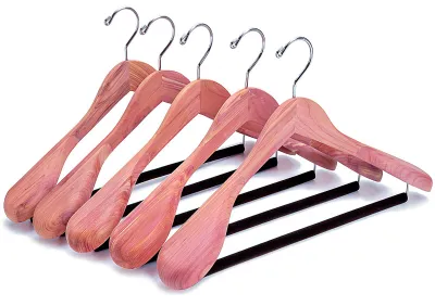 5 Zedernholz-Kleiderbügel 44,5 cm, breite Schultern, runde Stange