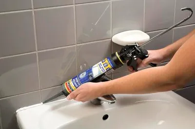 Produktbild von Soudal Dusche & Bad Silikon transparent 300 ml