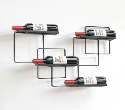 Produktbild von DanDiBo Weinregal Wand Metall Schwarz Wine Line Flaschenregal Flaschenständer Flaschenhalter für 4 Flaschen Schmal Modern Design