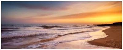Produktbild von Wallario Wandbild aus Acryl, 200 x 80 cm, freischwebende Optik - Sonnenuntergang am Strand - Abendspaziergang