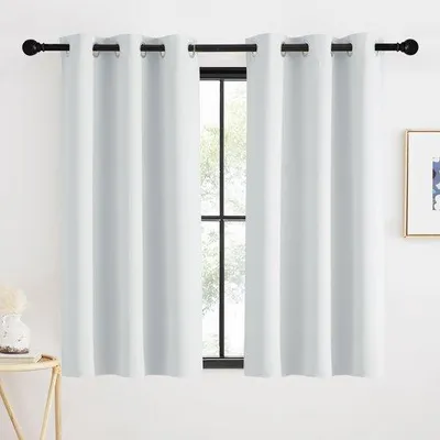 Obrázok produktu pre Záclony Unyqoos® Verdunkelungsvorhänge, sivobiele, 2-dielna sada, 120 x 90 cm, s kovovými okami (priemer 4 cm) – zatemňovacie, tepelne izolujúce, možné prať do 30 °C