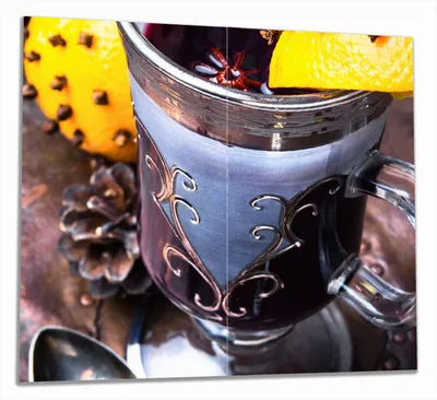 Produktbild von Wallario Herdabdeckplatte aus Glas, Größe 60 x 52 cm 2-teilig, Motiv Weihnachtlicher Glühweingenuss