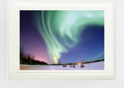 Produktbild von Polarlichter Gerahmtes Bild Mit Edlem Passepartout | Wand-Bilder | Im Bilderrahmen - Polarlichtœber Der Schneelandschaft (30 x 40 cm)