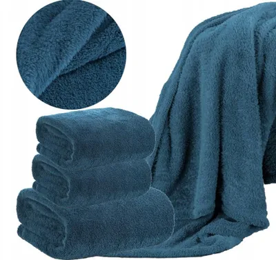 Produktbild von Eurofirany Kuschelige Decke Set Türkis 170x210 + 2x70cm