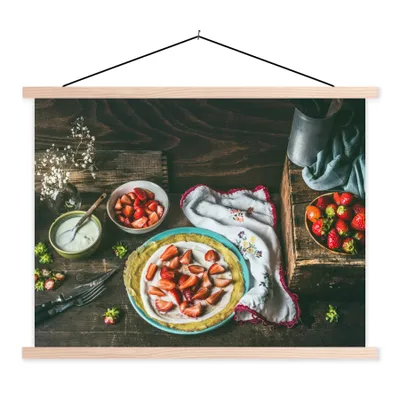 Produktbild von MuchoWow® Textilposter Erdbeere - Rustikal - Obst - Rustikale Blumen 60x45 cm mit holzfarbenen Rahmen - Bild