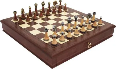 Produktbild von Italienische Schachfiguren Klassik Metall/ Holz + Schachbrett Aus Walnuss/Ahorn 43 Mit Schublade