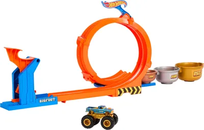 Produktbild von Mattel Hot Wheels Monster Trucks Loop & Flip Trophy Challenge-Spielset und Die-Cast-Bigfoot Spielzeugtruck