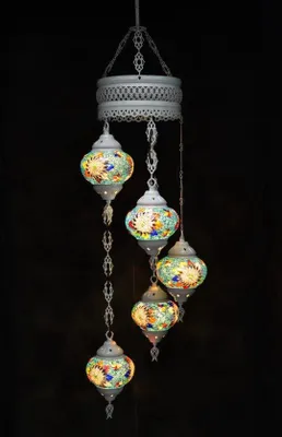 Immagine prodotto di Lampada a sospensione con mosaico in vetro blu colorato, 5 sfere, lampada da soffitto orientale turca in bianco crema, stile marocchino