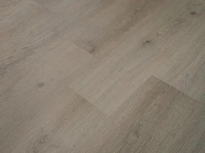 Produktbild von BASICfloor | 2,635 m² | Grau, Vinylboden Landhausdiele Eiche Mauritius, SPC Rigid Klickboden, UV beständig und hitzeresistent, mit Trittschalldämmung, Nutzungsklasse 23 31, für Fußbodenheizung geeignet
