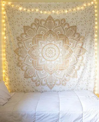 Produktbild von Famanu Wandteppich 100% Baumwolle mit metallic goldglänzender Mandala-Optik - 224 x 208 cm