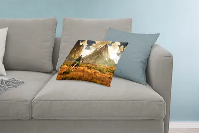 Produktbild von MuchoWow® Zierkissen Sofakissen Wohnzimmer Dekokissen 60x40 cm Pferd - Reiter - Natur - Kopfkissen - Polster mit Foto