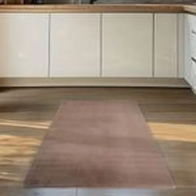 Produktbild von Carpettex Teppich Kurzflor, Einfarbig, Waschbar, Rutschfest, Für Wohnzimmer, Schlafzimmer,Kinderzimmer, Größe: 80 x 150 cm, Farbe: Mokka