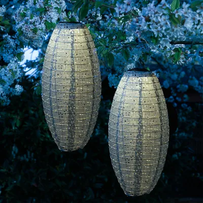 LED Solar Lampions oval - mit Blumenmuster - warmweiß - H: 40cm - Lichtsensor - blau - 2 Stück