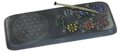 Produktbild von Räucherhalter aus Speckstein in den Chakra Farben mit der Blume des Lebens