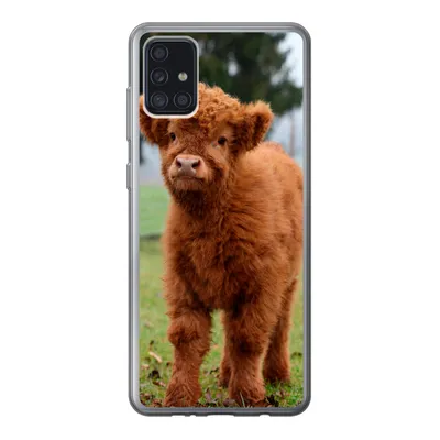Produktbild von MuchoWow® Handyhülle Schutzhülle Hülle für Samsung Galaxy A52 5G Scottish Highlander - Kalb - Gras Silikon Softcase Handy Hülle - Umschlag