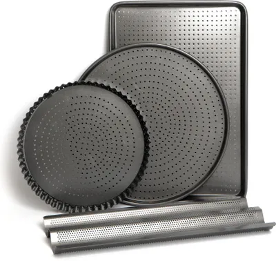 Produktbild von Master Class 4 Stück Backformen Set Antihaftbeschichtet Quicheform, Pizzakreuz, Baguetteblech und Backblech