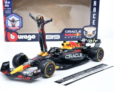 Produktbild von Red Bull RB19 F1 #1 M.Verstappen Oracle Red Bull Racing 2023 - Bburago 1:24