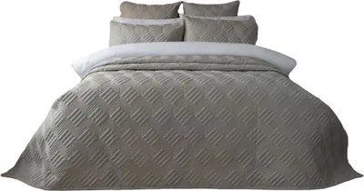 Produktbild von Belledorm - Tagesdecke "Lisbon", Dreieck BM472 (260 cm x 260 cm) (Weiches Grau)