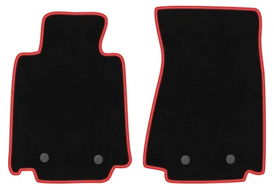 Produktbild von Velours-Fußmatten für Nissan 370Z 2009-2020 (Coupé/Roadster) – 4-tlg, Schwarz/Rot, passgenau – Wielganizator CARLUX