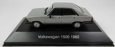 Produktbild von VOLKSWAGEN 1500 1982 graue 4-türige Limousine in Blisterverpackung verkauft, MAGARG45, Maßstab1/43, IXO
