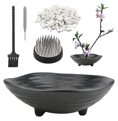 Image de Pot en céramique pour arrangements floraux, avec support à fleurs et décorations en pierres