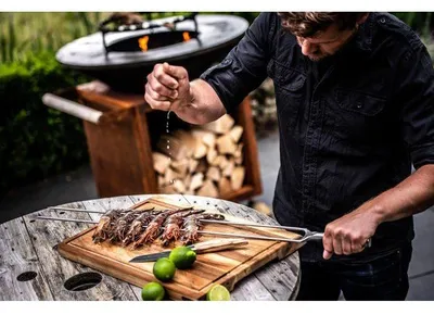 Produktbild von Grillgabel für Spieße, "Churrasco", aus Edelstahl SS430, Griff aus Olivenholz, V-Form, 60 cm