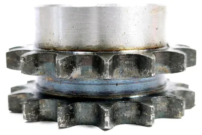 Image de Pignon 08B, 15 dents, avec moyeu, trempé, P : 12,7, 1/2″, à deux rangées