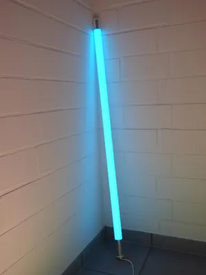 Produktbild von 8173 LED VISION Stab 24W 153cm Schw. Kappe IP20 Kunstst.-Röhre Türkis