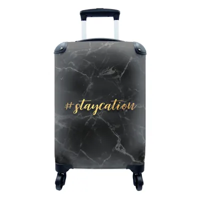 Produktbild von MuchoWow® Koffer Handgepäck Trolley Rollkoffer Kleine Reisekoffer mit 4 Rollen - Zitate - Urlaub - Gold - Marmor - Cabin Size < 55x40x23 cm & 55x40x20 cm - Fotokoffer - Kabinenkoffer - Boardgepäck - Reise-Box - Reisekoffer - Reisegepäck - Koffer mit Bild - Trolley für Kinder