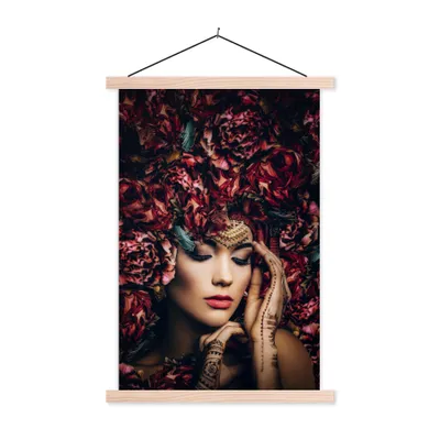 Produktbild von MuchoWow® Textilposter Frau - Blumen - Henna - Porträt 60x90 cm mit holzfarbenen Rahmen - Textil