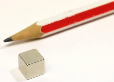Produktbild von Würfelmagnet Neodym, silber (8 x 8 x 8 mm)