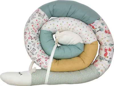 Produktbild von Bettschnecke/ Fuchs mit 3 Musselinlätzchen für Babys in XS-Größe (Halsumfang 24cm – 28cm), Dreieckstuch, (Motiv - Schmetterling)