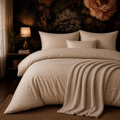 Produktbild von Bettwäsche 155x220 Beige Damast Streifen – Renforcé Baumwolle, 2-teilig mit Kissenbezug 80x80