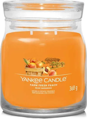 Zdjęcie produktu dla Yankee Candle - Farm Fresh Peach Signature Candle (farm fresh peach) 368.0g