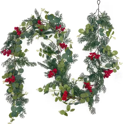 Imagen del producto de Guirnalda navideña, 180 cm, de pino artificial con eucalipto y bayas rojas, ideal para la decoración navideña