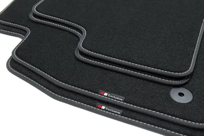 Produktbild von Exclusive Design Fußmatten passend für Peugeot 4007 Bj. 2007-2012, Naht:Rot. Deluxe Velours
