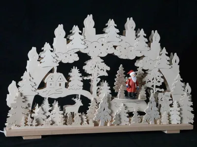 Produktbild von Schwibbogen mit Weihnachtsmann im Wald und Beleuchtung BxHxT 70x43x7cm NEU