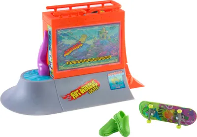 Obrázek produktu pro Sada bruslí Hot Wheels Drop In Skate Set Assortment