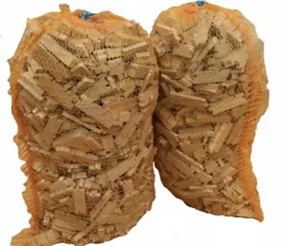 Produktbild von Trockenes Brennholz  Eiche 20kg Anzündholz Anmachholz Anfeuerholz Grill- und Kaminanzünder Anzündholz für Feuerstellen