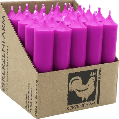 Produktbild von Stabkerzen aus Paraffin, 100/22 mm, Aubergine, KERZENFARM HAHN, Brenndauer ca. 4h, 25 Stück pro Verpackung
