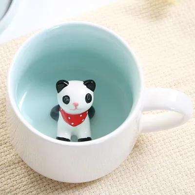 Produktbild von Kaffeetasse Panda 3D Keramik mit Löffel & Untersetzer 350 ml spülmaschinenfest