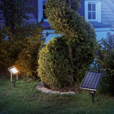 Produktbild von esotec Solar Wand- und Bodenstrahler Power Flood 3000K warmweiß outdoor 102701