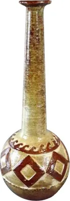 Zdjęcie produktu dla Wazon ceramiczny w kolorze piaskowym z brązowym wzorem 38x14 cm