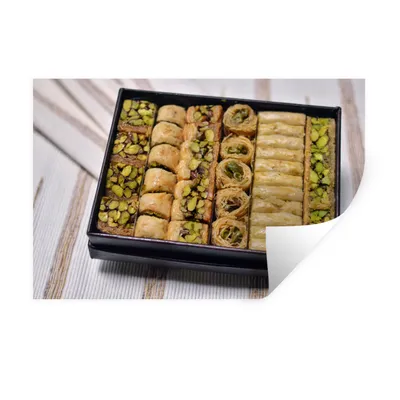 Obrázok produktu pre MuchoWow® Nálepka na stenu - Baklava z Libanonu - 90x60cm - Samolepiaca a polohovateľná