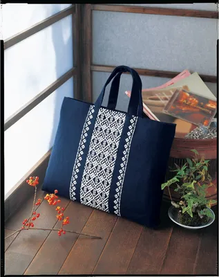 Produktbild von Olympus Kogin Stickpackung "Tasche Navy B", Zählmuster, 28x38x4cm, Original aus Japan