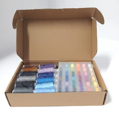 Produktbild von PUWOWYE Nähgarn Set Nähgarn Nähmaschine 36 Farben 400 Yard Nähmaschinengarn je Garnrollen Unterfadenspulen Qualitätsgarn Overlock Garn;