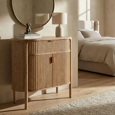Imagen del producto de Armario Göteborg de 81x46x82 cm - Armario moderno con un compartimento cerrado y un cajón - Superficie de madera natural y hierro